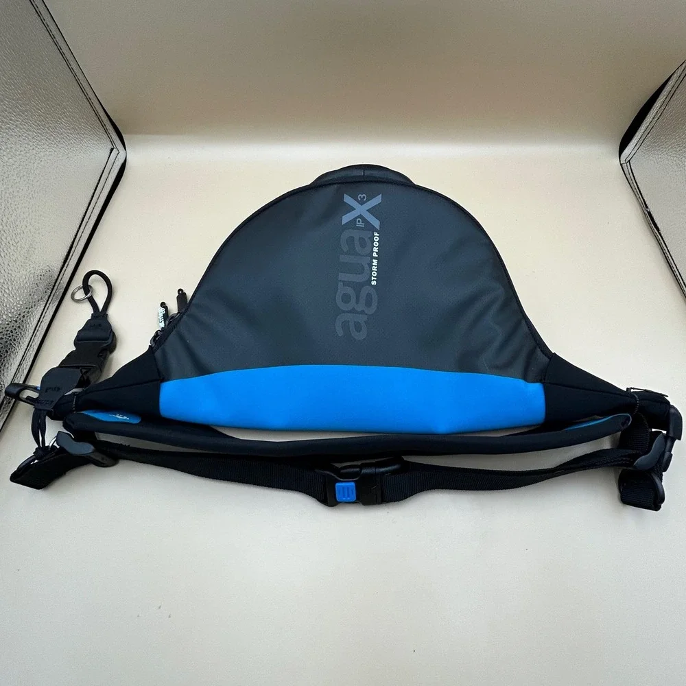 Miggo Agua Stormproof Holster SLR BB 35 Blac Blue Camera Bag IPX3 MW AG-SLR BB35